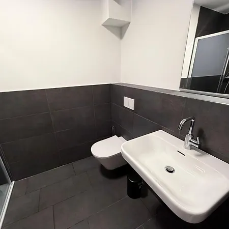 Lejlighed Zentrales Mit Dachterrasse Und Parkplatz *